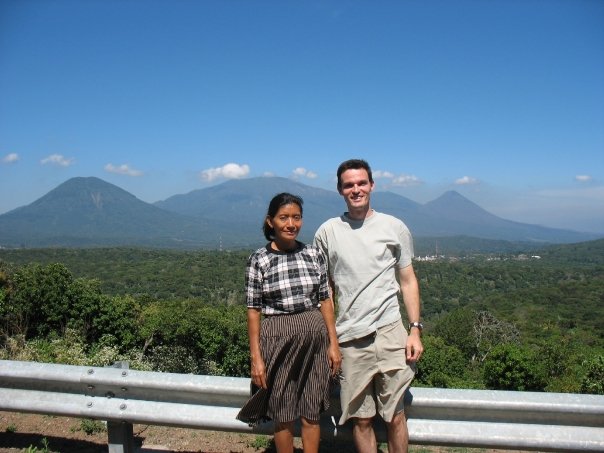 Jan Morrow (right) with Paula López, a Nawat speaker who has helped both Jan and Alan King with their Nawat language studies